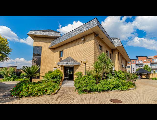 791M² OFFICE FOR SALE IN FERNDALE